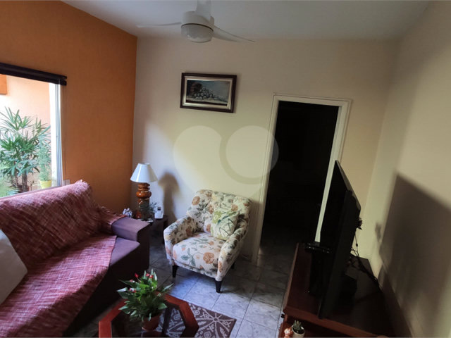 Casa à venda com 4 quartos, sendo 1 suíte,  no condomínio Travessa Jacob,38, São Paulo - SP