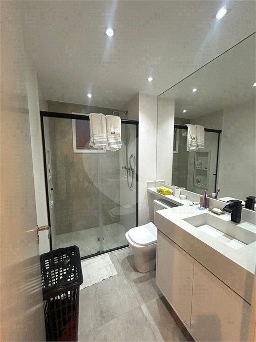 Apartamento à venda com 3 quartos, sendo 1 suíte, em Jardim Vazani, São Paulo, SP