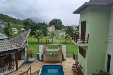 Casa à venda com 4 quartos, sendo 6 suítes, em Campo Grande, Rio de Janeiro, RJ