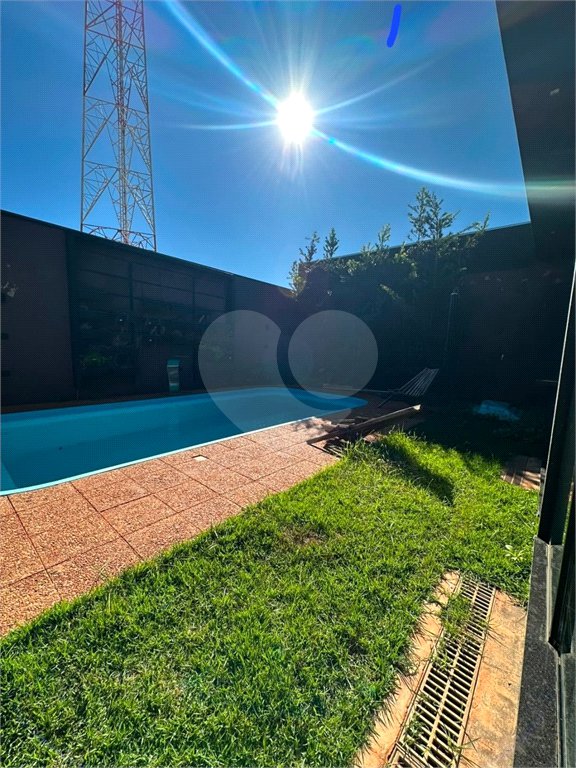 Casa à venda com 4 quartos, sendo 2 suítes, em Residencial Ponta Porã II, Ponta Porã, MS