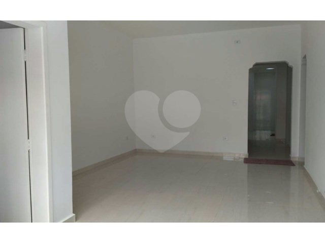 Casa à venda com 2 suítes em Tucuruvi, São Paulo, SP