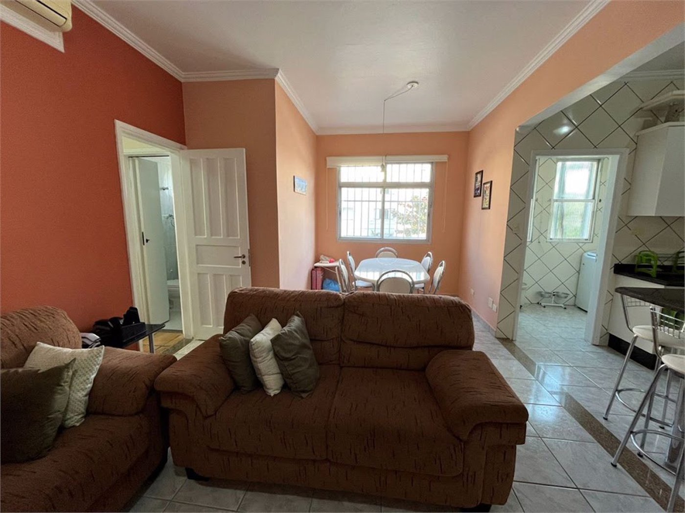 Apartamento Residencial à venda, Jardim Virginia, Guarujá - AP0424.