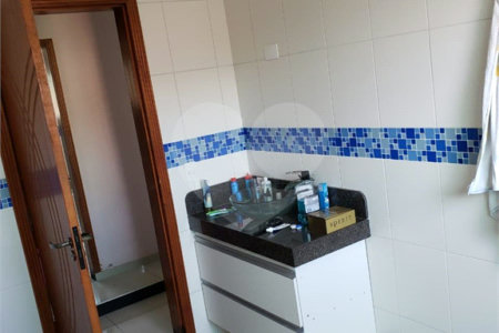 Casa à venda com 3 quartos, sendo 1 suíte,  em Montanhão, São Bernardo do Campo, SP