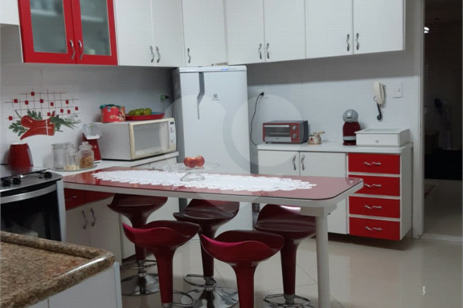 Sobrado à venda com 3 quartos em Vila Nova Cachoeirinha, São Paulo, SP