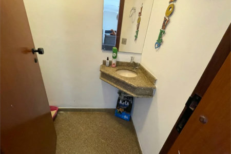 Apartamento à venda com 3 quartos, sendo 1 suíte, em Parque Bairro Morumbi, São Paulo, SP