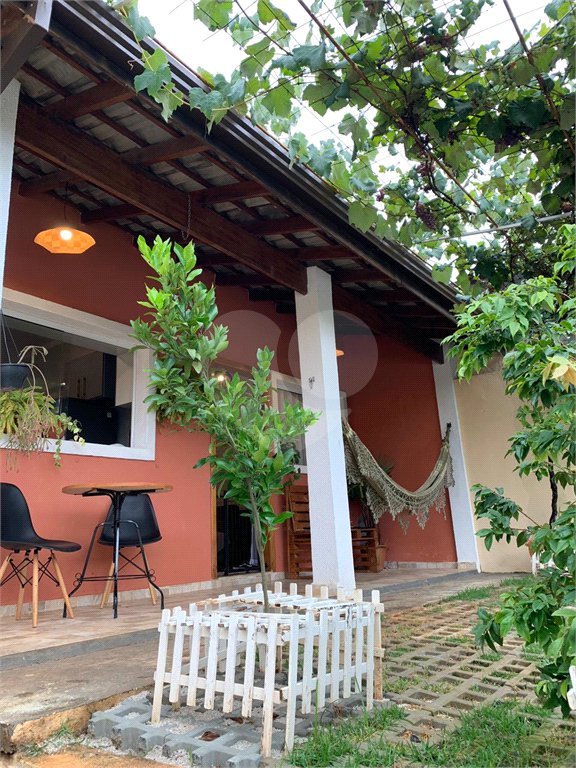 Casa à venda com 2 quartos, sendo 1 suíte, em Jundiaizinho (terra Preta), Mairiporã, SP