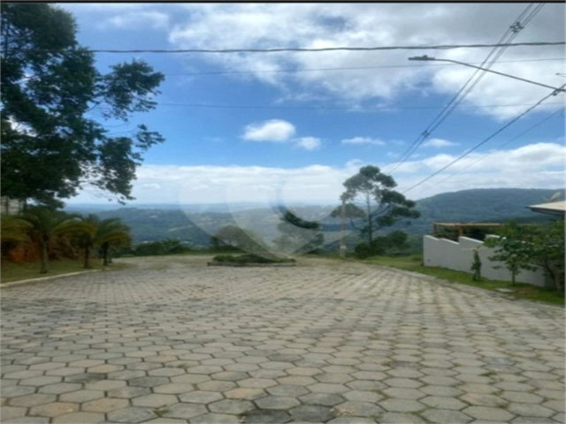 Terreno à venda no condomínio Águas de São Pedro, Mairiporã - SP
