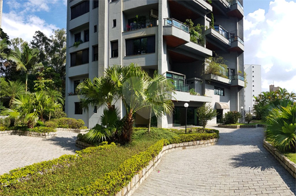 Duplex à venda com 3 suítes em Vila Suzana, São Paulo, SP