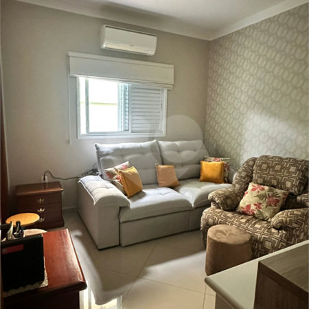 Casa à venda com 3 suítes em Jardim Regina, Indaiatuba, SP