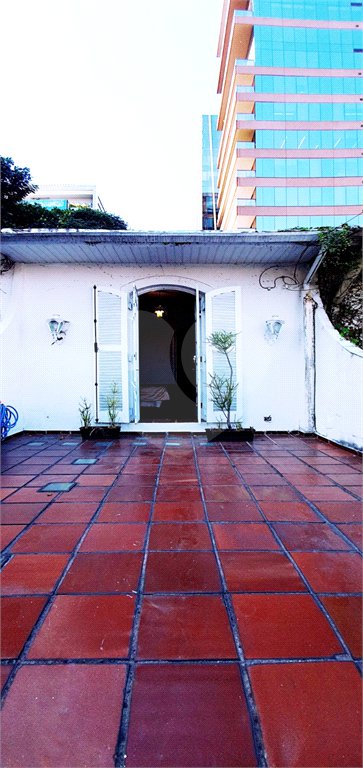 Casa à venda com 3 quartos, sendo 1 suíte,  no condomínio Ministro Jesuíno Cardoso 504, São Paulo - SP