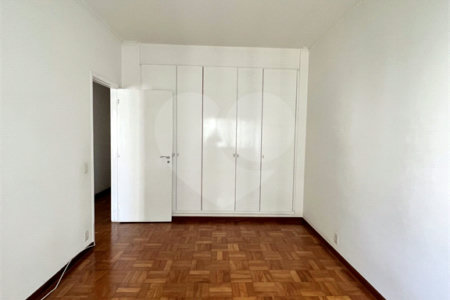 Apartamento à venda com 3 quartos, sendo 1 suíte, em Perdizes, São Paulo, SP