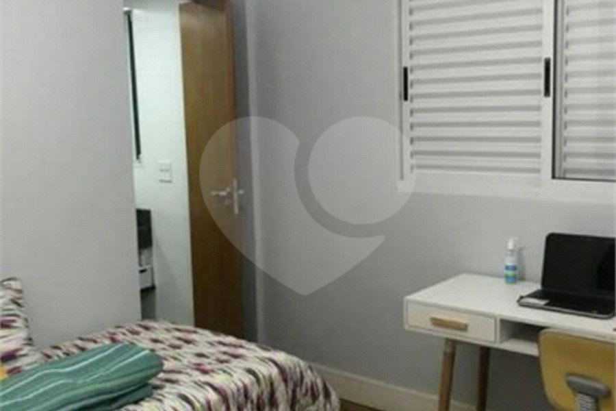 Sobrado à venda com 3 quartos, sendo 2 suítes, em Tremembé, São Paulo, SP