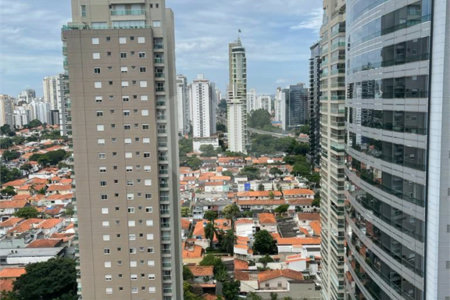 Apartamento à venda com 2 suítes em Cidade Monções, São Paulo, SP