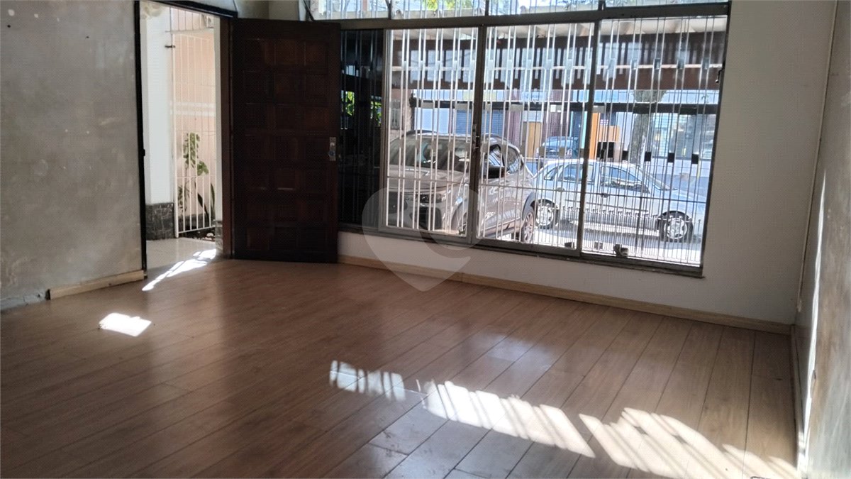 Sobrado à venda com 3 quartos, sendo 1 suíte, em Jardim Bonfiglioli, São Paulo, SP