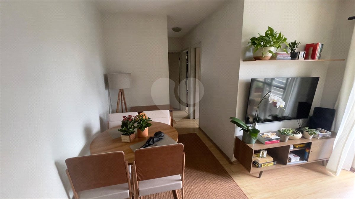 Apartamento à venda com 3 quartos em Jardim Monte Alegre, São Paulo, SP