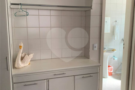 Apartamento à venda com 4 suítes em Quilombo, Cuiabá, MT