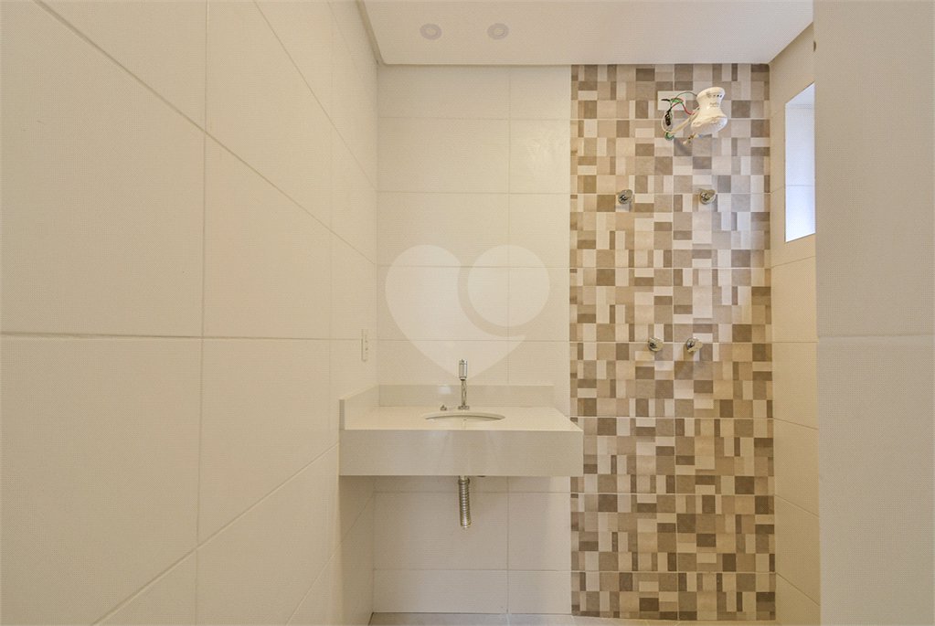 Casa à venda com 2 quartos no condomínio Andrade, São Paulo - SP