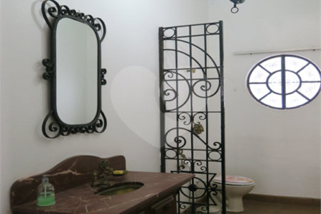 Casa à venda com 5 quartos, sendo 1 suíte, em Jardim Guedala, São Paulo, SP