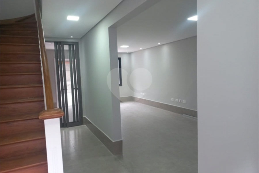 Sobrado para alugar com 3 quartos em Santana, São Paulo, SP
