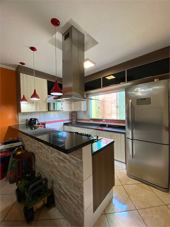 Casa à venda com 6 quartos, sendo 2 suítes,  em Luiz Fagundes, Mairiporã, SP