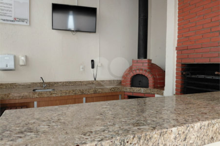 Apartamento à venda com 3 quartos, sendo 1 suíte, em Lapa, São Paulo, SP