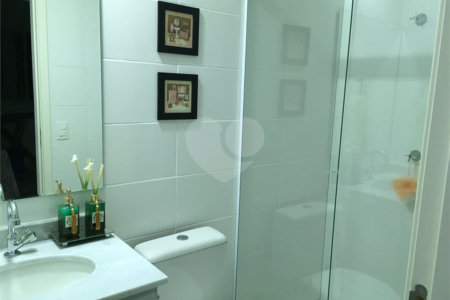 Apartamento à venda com 2 quartos, sendo 1 suíte,  em Fazenda Morumbi, São Paulo, SP