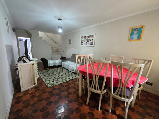 Sobrado à venda com 3 quartos em Vila Guilherme, São Paulo, SP