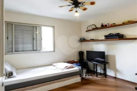 Apartamento à venda com 3 quartos, sendo 1 suíte, em Perdizes, São Paulo, SP