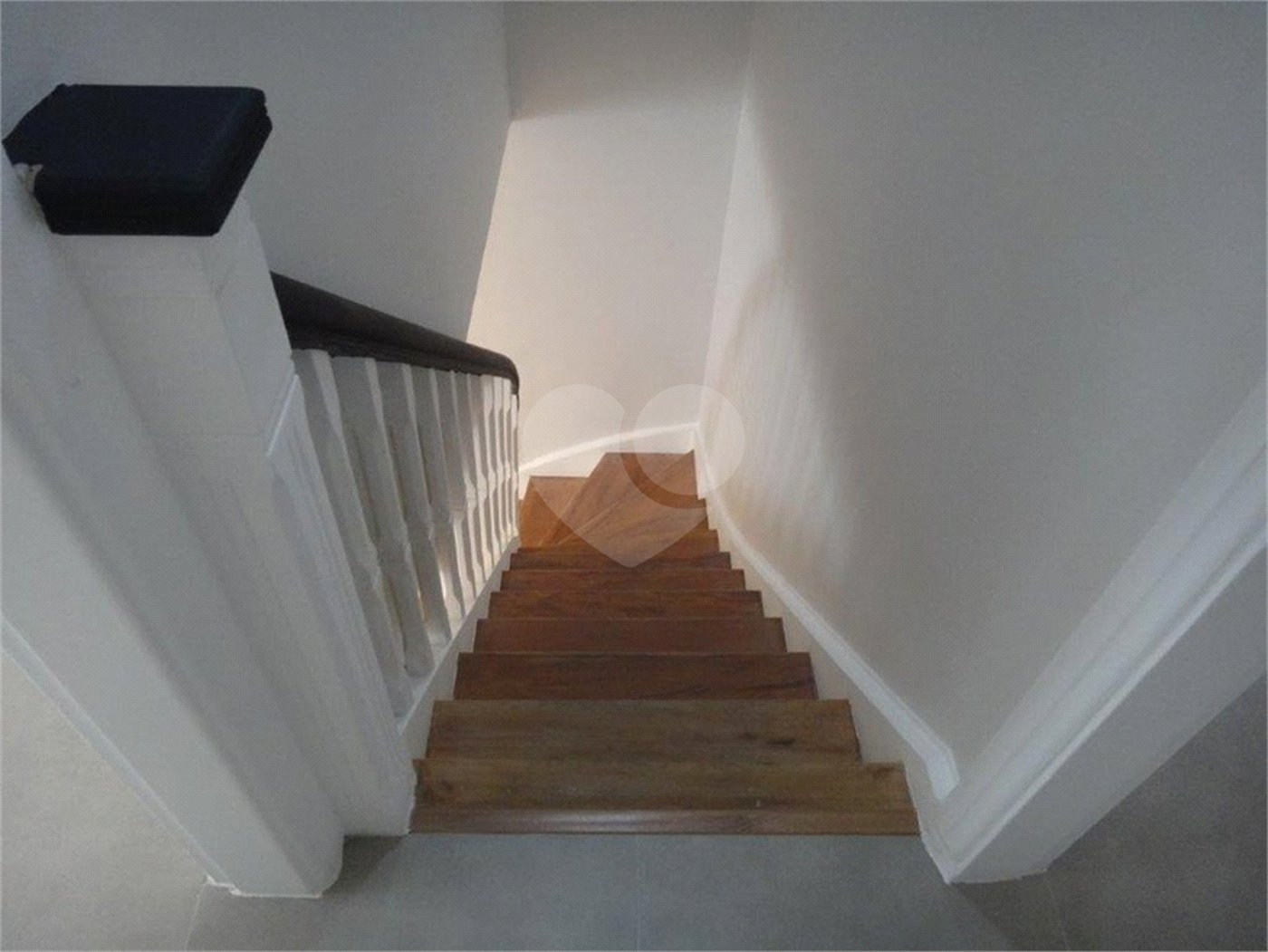 Casa à venda com 3 quartos, sendo 2 suítes,  em Mirandópolis, São Paulo, SP