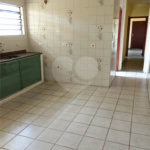 Casa à venda com 3 quartos, sendo 2 suítes, em Jardim Maria Duarte, São Paulo, SP