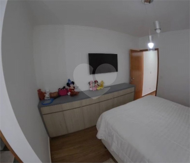 Sobrado à venda com 3 quartos, sendo 1 suíte, em Vila Lúcia, São Paulo, SP