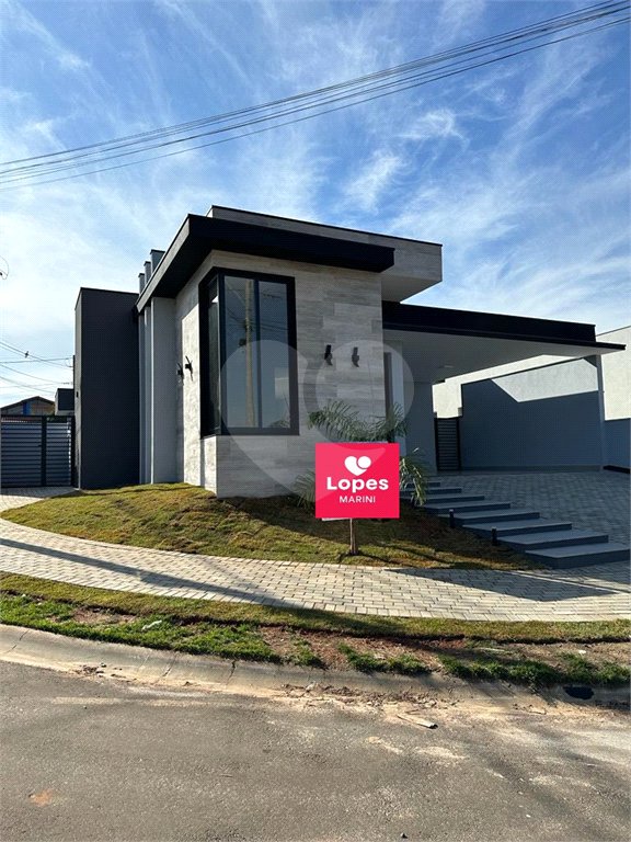 Casa à venda com 3 quartos, sendo 1 suíte,  no condomínio Lagos D Icaraí, Salto - SP