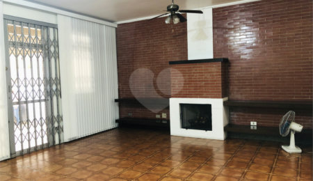 Sobrado à venda com 4 quartos, sendo 1 suíte,  em Santana, São Paulo, SP