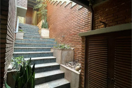Sobrado à venda com 3 quartos, sendo 1 suíte, em Rolinópolis, São Paulo, SP