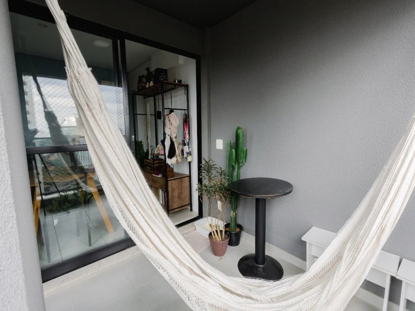 Apartamento à venda com 2 quartos, sendo 1 suíte,  em Pinheiros, São Paulo, SP