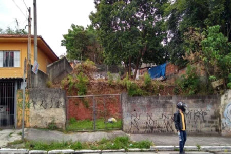 Terreno à venda em Jardim Cambara, São Paulo, SP