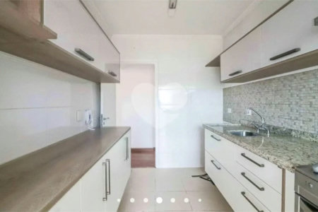 Apartamento à venda com 2 quartos em Jardim Ester, São Paulo, SP