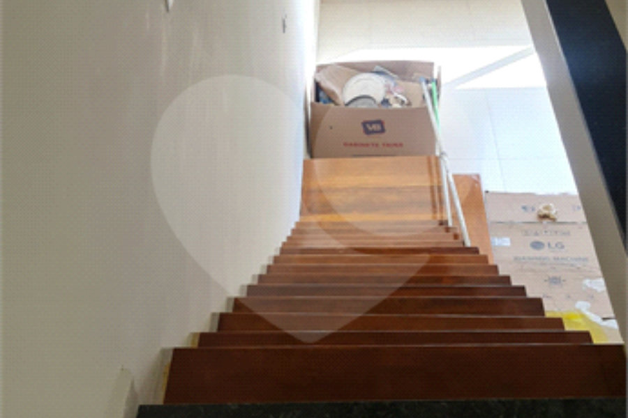 Casa à venda com 3 quartos, sendo 1 suíte, no condomínio Estancia da Serra / Residencial Nova Mairipora, Mairiporã - SP