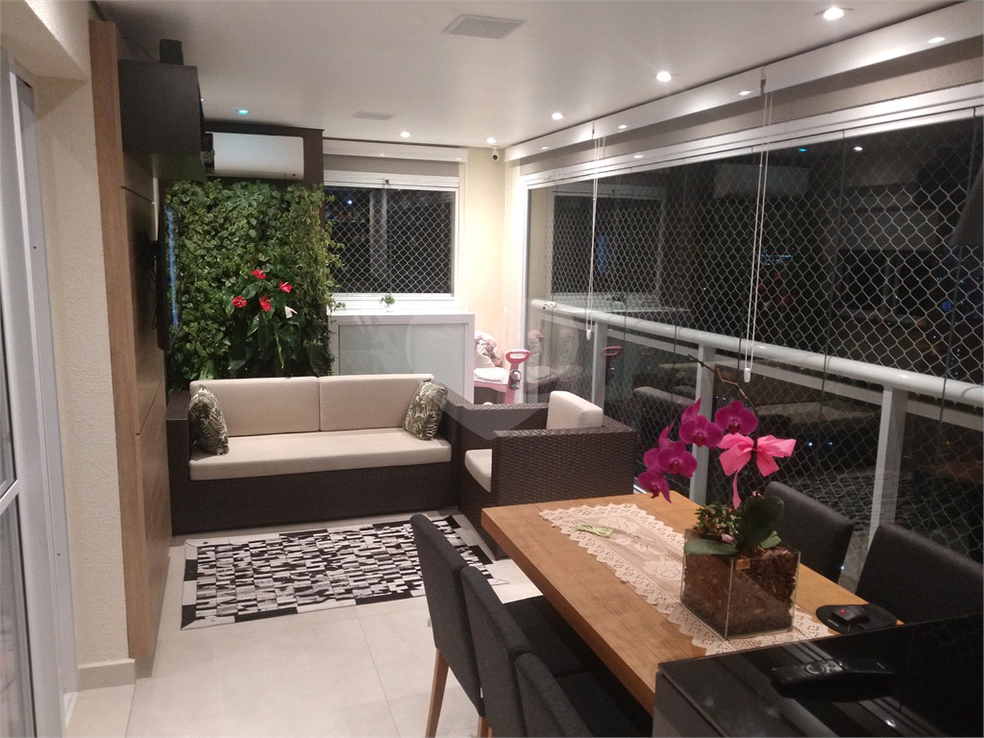 Apartamento à venda com 3 quartos, sendo 1 suíte,  em Mandaqui, São Paulo, SP
