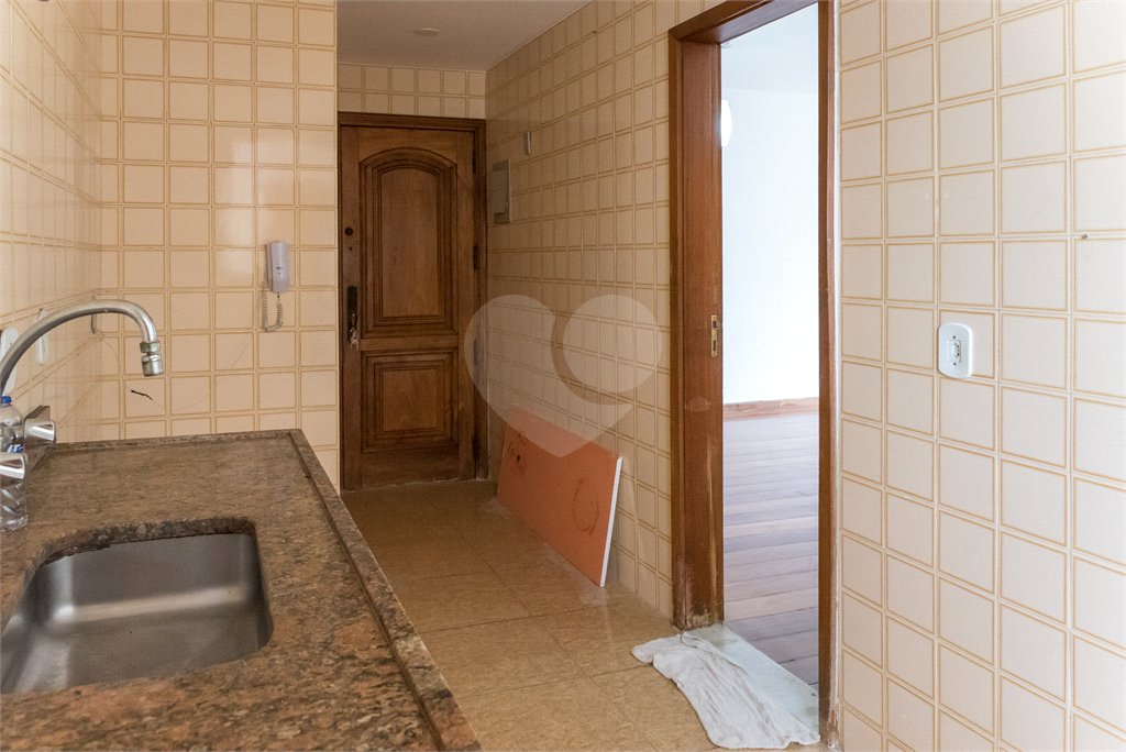 Apartamento à venda com 3 quartos, sendo 1 suíte, em Tijuca, Rio de Janeiro, RJ