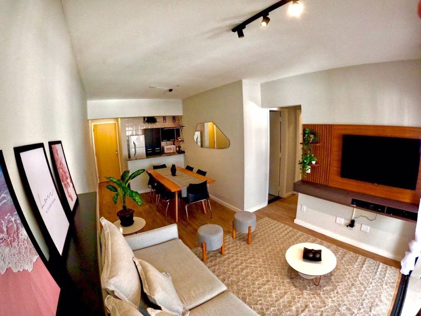 Apartamento com 2 dormitórios à venda, 78 m² por R$ 420.000,00 - Vila Júlia - Guarujá/SP