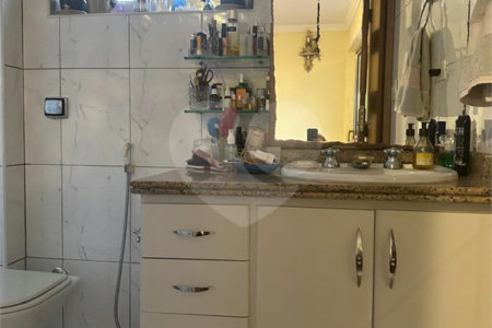 Apartamento à venda com 3 quartos, sendo 1 suíte,  em Vila Santo Estéfano, São Paulo, SP