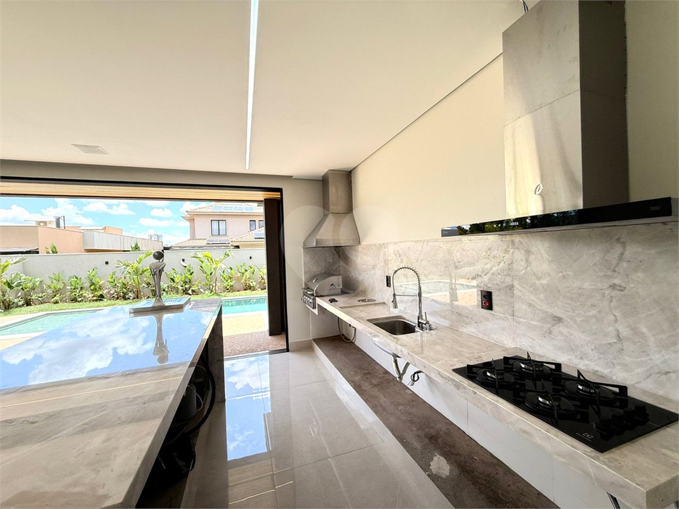 Casa à venda com 4 suítes no condomínio Bela Vista Jardim Olhos D'agua, Ribeirão Preto - SP