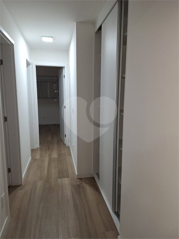 Apartamento à venda com 3 suítes em Vila Anastácio, São Paulo, SP