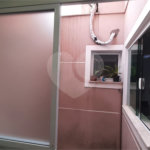 Casa à venda com 3 quartos, sendo 2 suítes, no condomínio Mário Araújo, São Paulo - SP