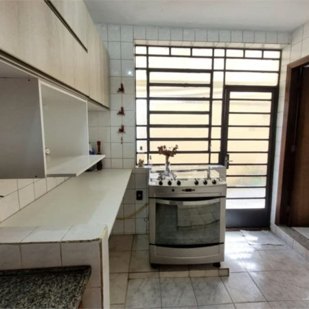 Sobrado à venda com 3 quartos, sendo 2 suítes,  em Jardim Ester Yolanda, São Paulo, SP