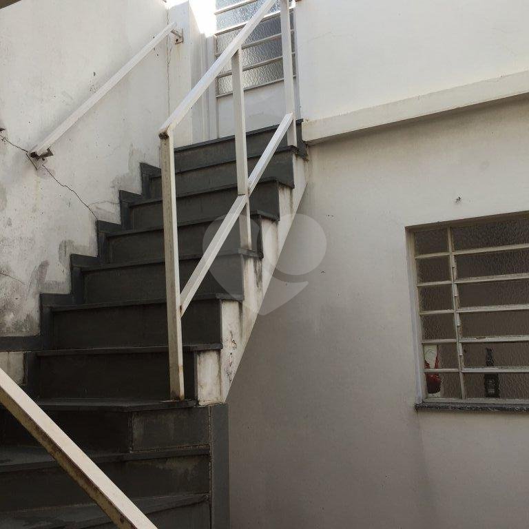 Casa à venda com 4 quartos, sendo 1 suíte, em Jardim das Laranjeiras, São Paulo, SP