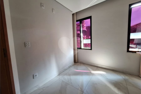 Apartamento à venda com 2 quartos em Jardim das Acácias, São Paulo, SP