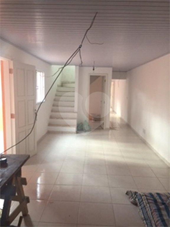 Sobrado à venda com 6 quartos, sendo 4 suítes,  em Jardim Ester, São Paulo, SP