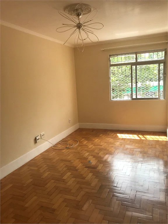 Apartamento à venda com 2 quartos em Vila Romana, São Paulo, SP